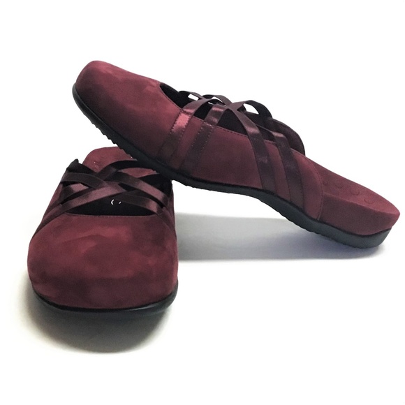 Vionic Rest Claire 8 Ballet Mules Clogs Burgundy - Picture 3 of 8